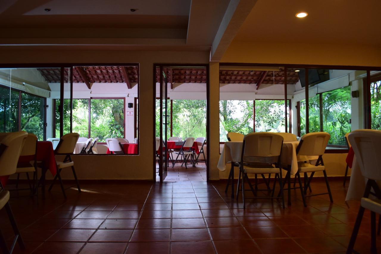 Villa Blanca Suites Tuxtepec Экстерьер фото